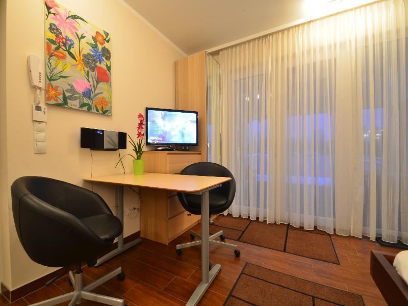 Ajo Garden - Contactless Check-in Appartement