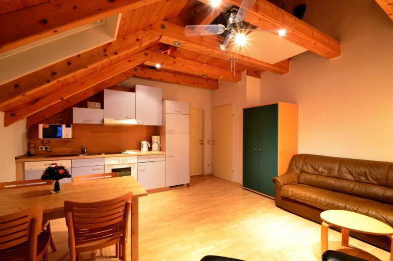 Ajo - Alte Donau Garden Flat - Self-check-in